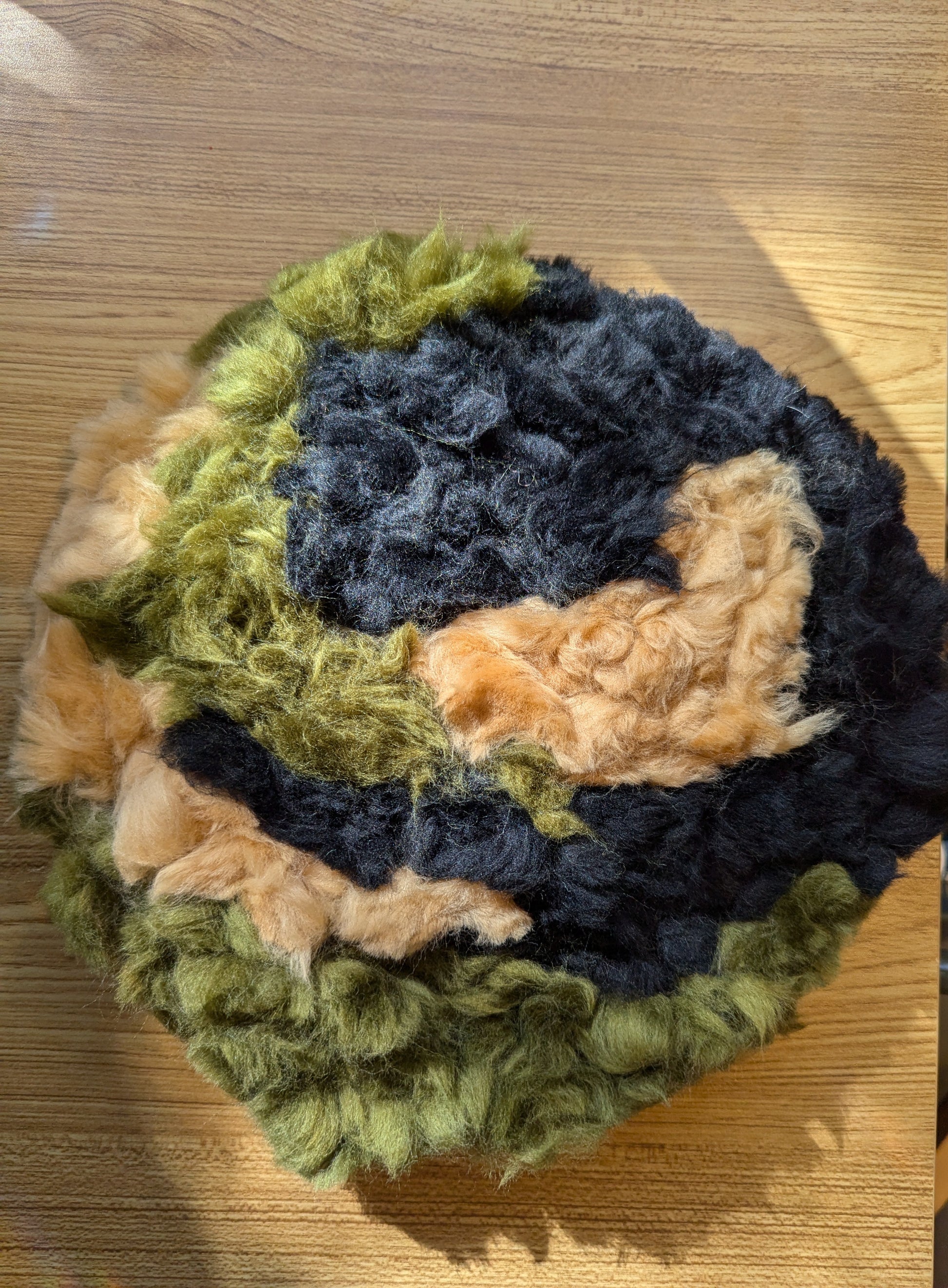 Fuzzy Mini - Emerging Light